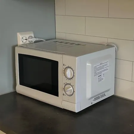 Apartment דירה *